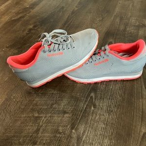 Reebok Tennis shoes